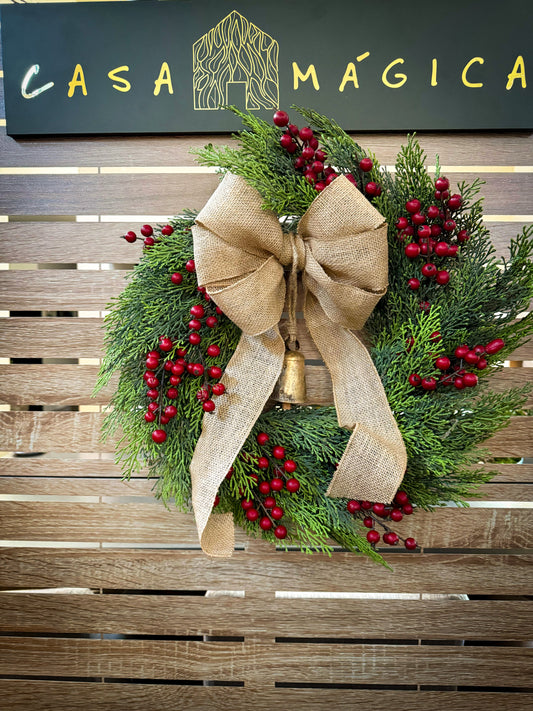 20" CEDAR WREATH WITH BERRY GREEN RED